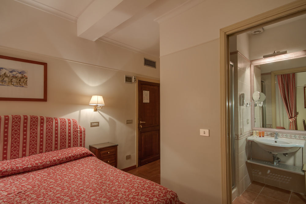 Due Torri Roma