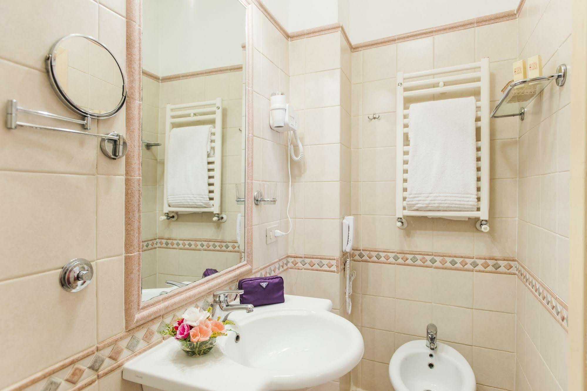Due Torri 3* Roma